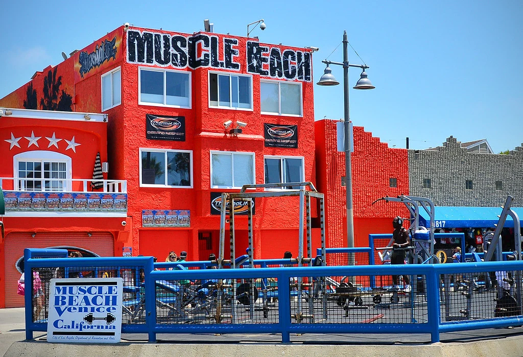 Muscle Beach, Venice outdoor gym - photo 1